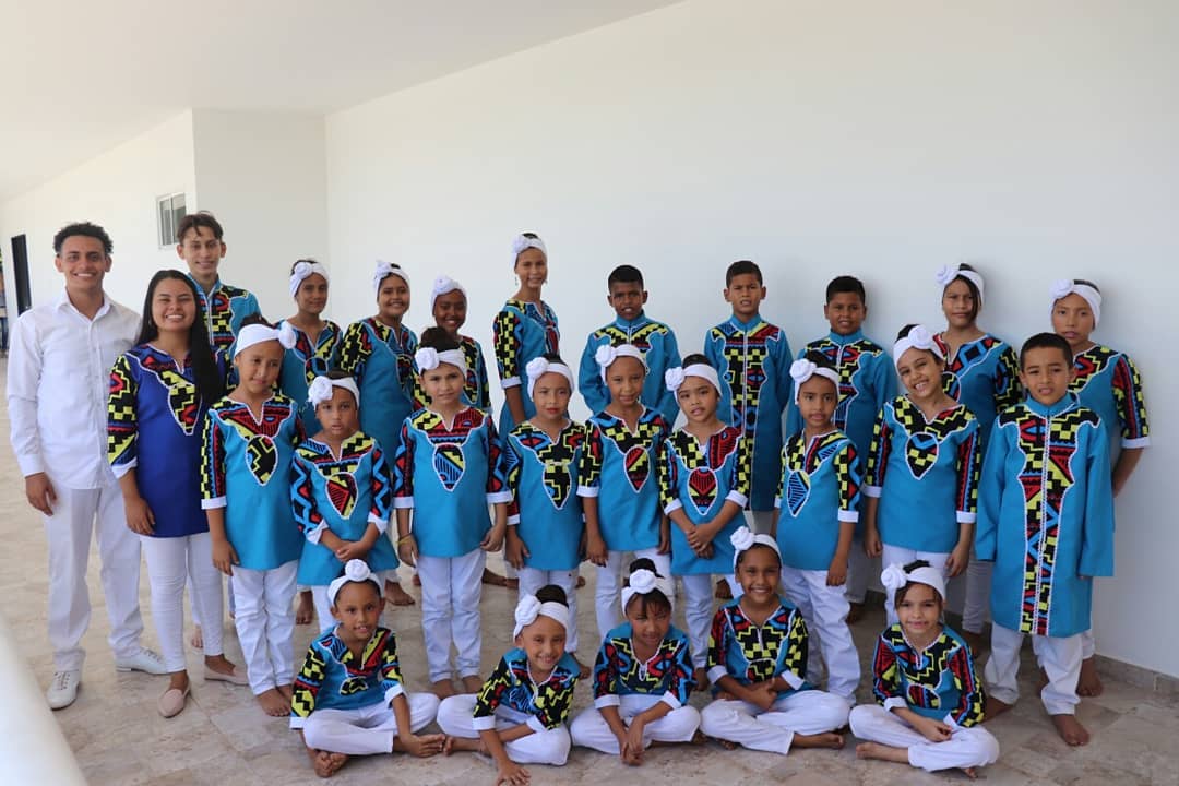 Gracias por sus aplausos 👏 _Hoy _LaTravesía fue un éxito_ un viaje intercultural gracias a la _Música__CantoresDeSalgar _TierraCoral _Coros(JPG)