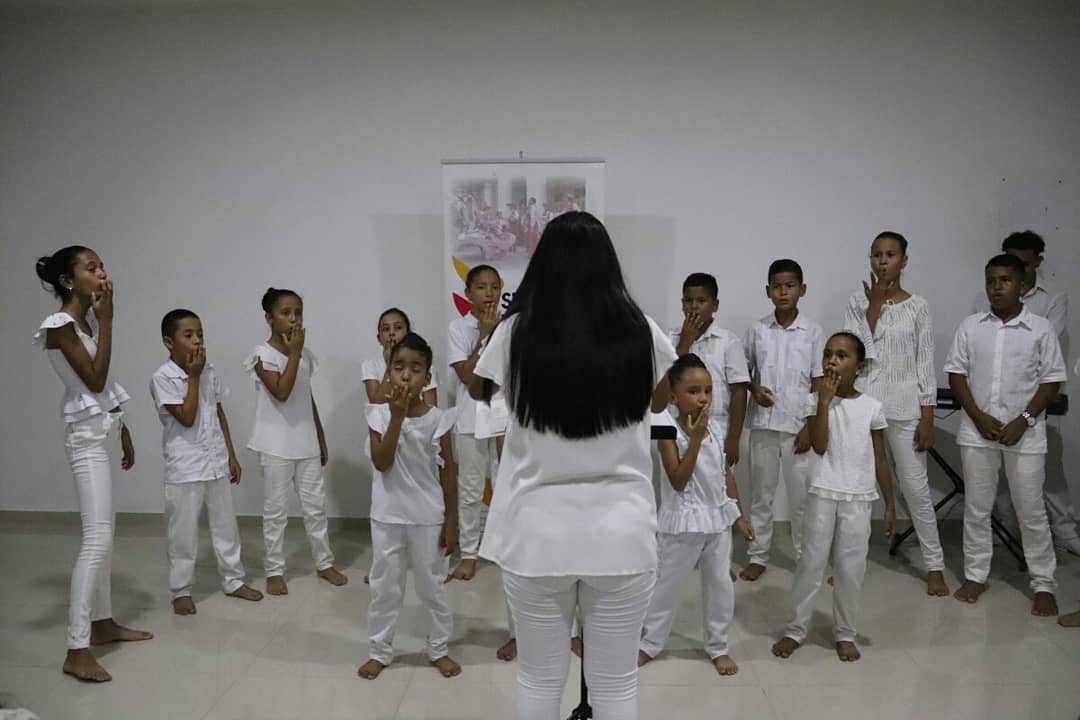 Gracias por sus aplausos 👏 _Hoy _LaTravesía fue un éxito_ un viaje intercultural gracias a la _Música__CantoresDeSalgar _TierraCoral _Coros(JPG)_5